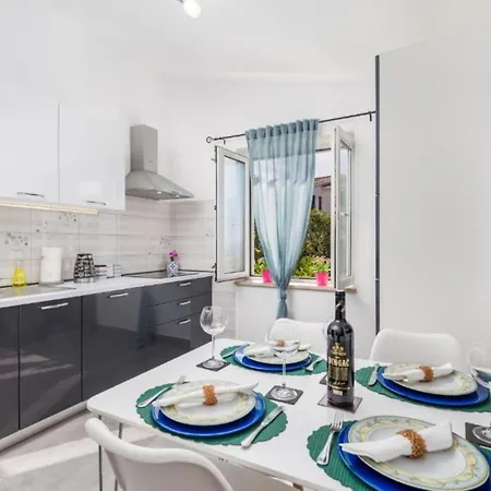 Rebeka By Interhome Apartment Kraljevica